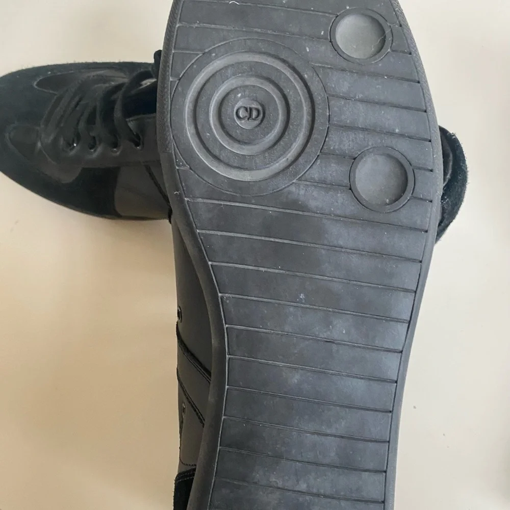Dior Men's Black Leather Sneakers - Picture 4 of 9